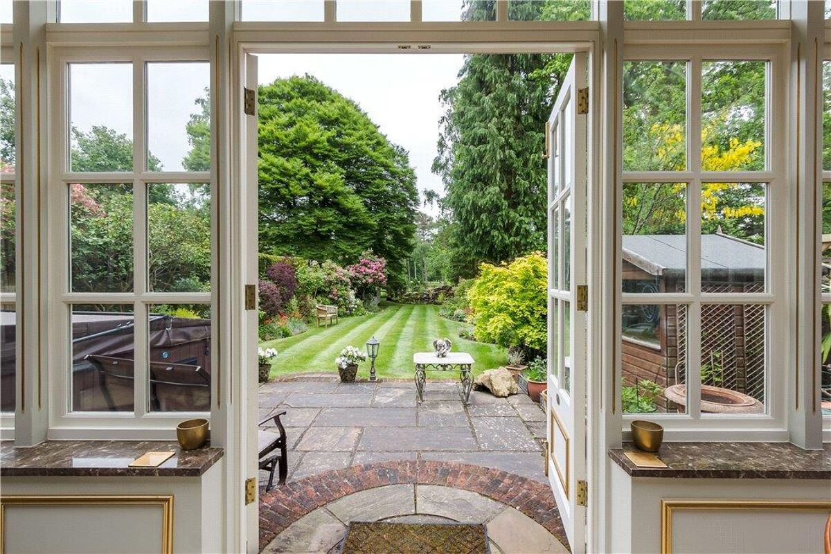 house for sale in Bagshot Road, Worplesdon Hill, Woking, Surrey, GU22