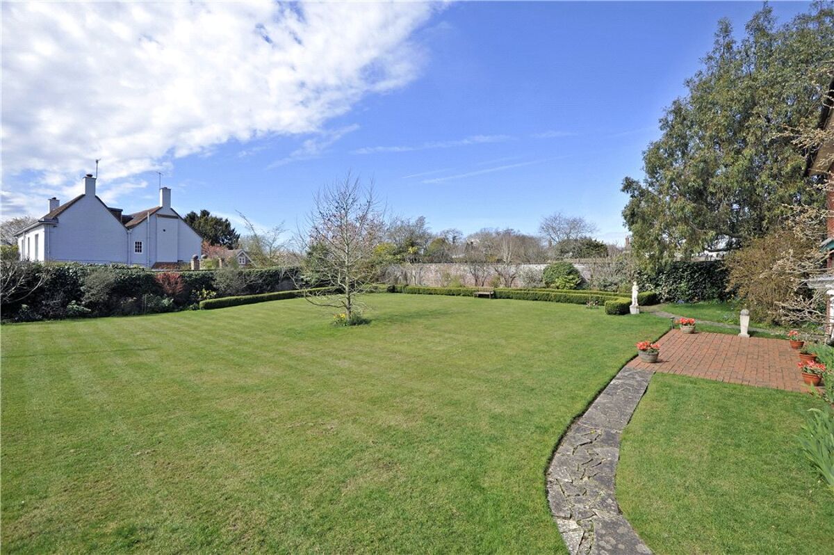 house for sale in Church Road, Milford, Godalming, Surrey, GU8 GLD160092 Knight Frank