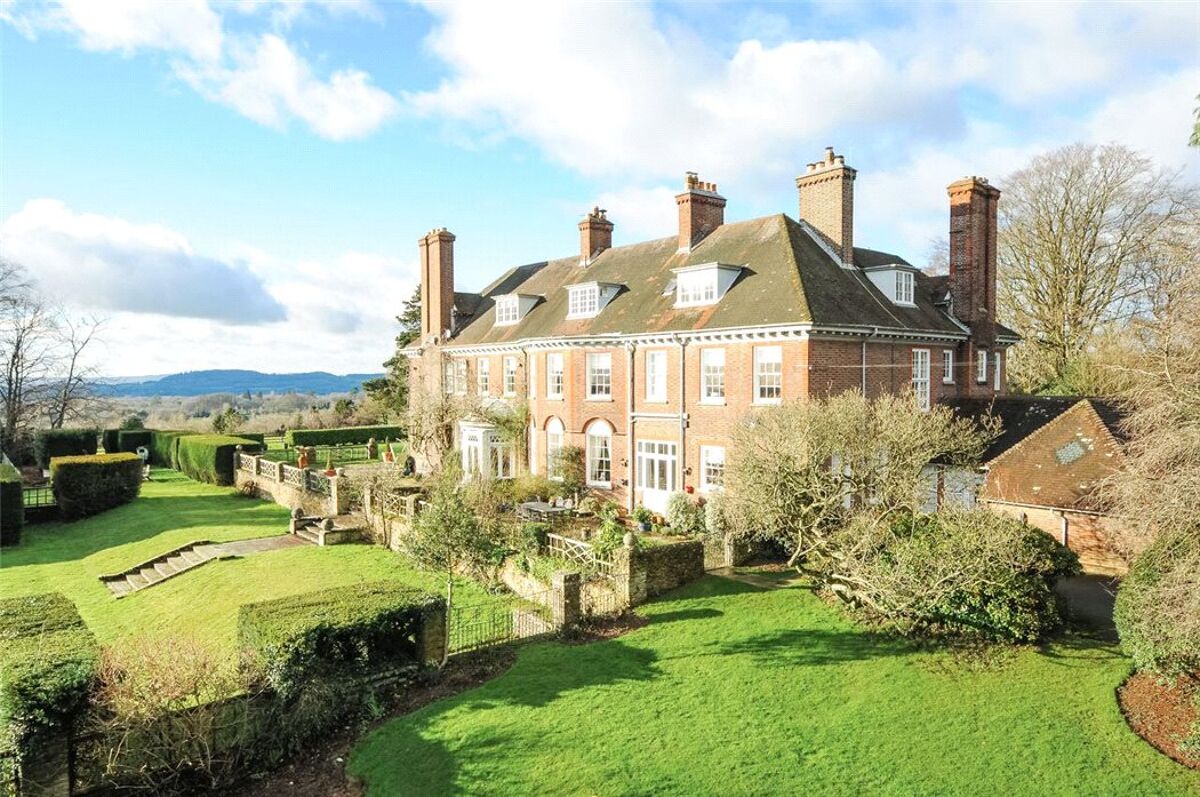 house for sale in Wykehurst Lane, Ewhurst, Cranleigh, Surrey, GU6