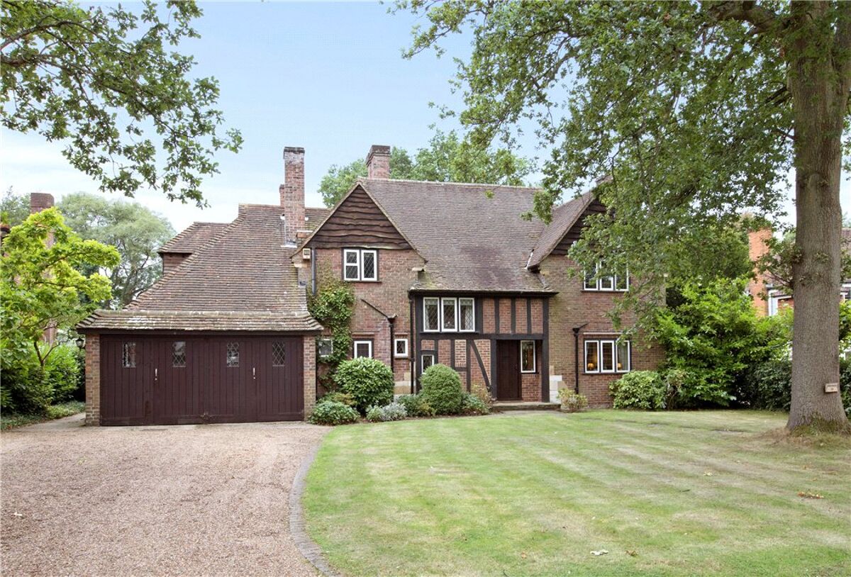 house for sale in Ganghill, Guildford, Surrey, GU1 GLD160138 Knight