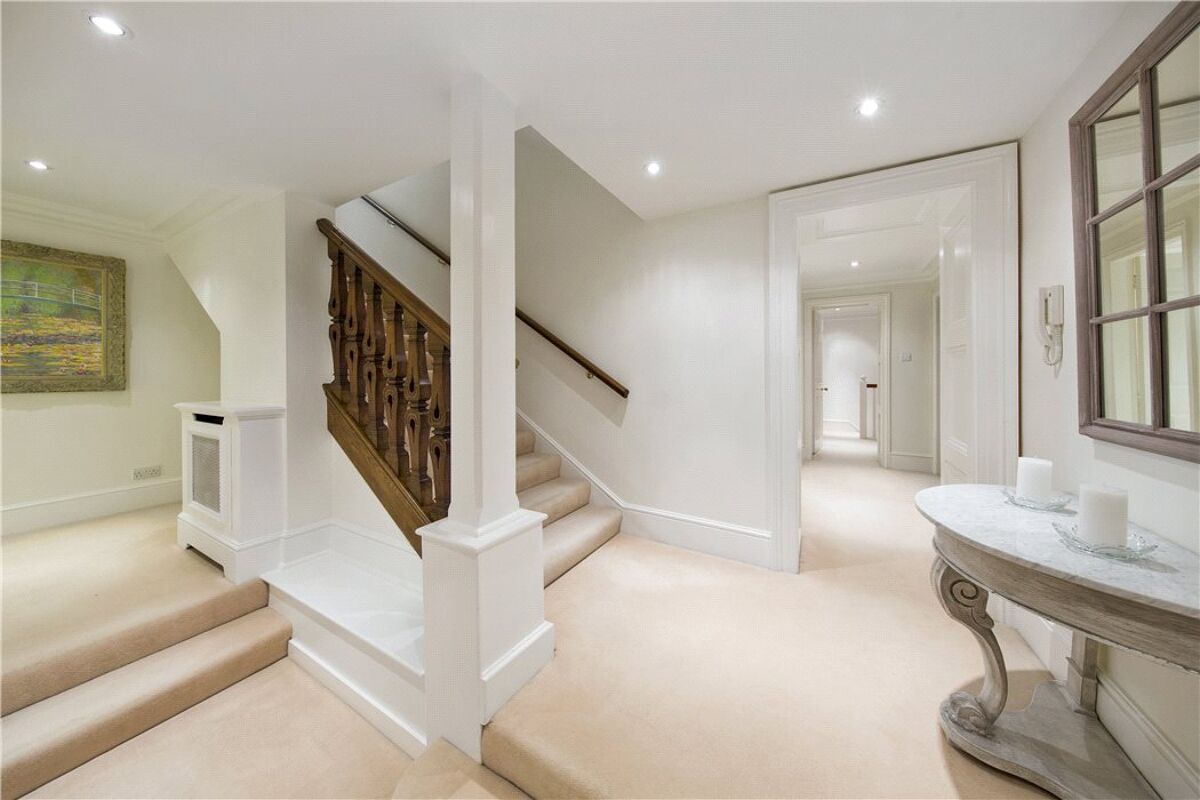 flat for sale in Snowdenham Hall, Bramley, Guildford, Surrey, GU5