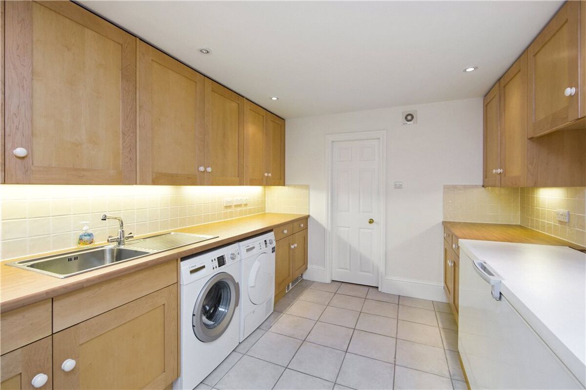 flat for sale in Snowdenham Hall, Bramley, Guildford, Surrey, GU5