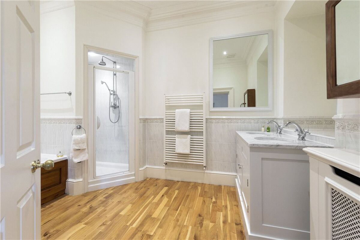 flat for sale in Snowdenham Hall, Bramley, Guildford, Surrey, GU5