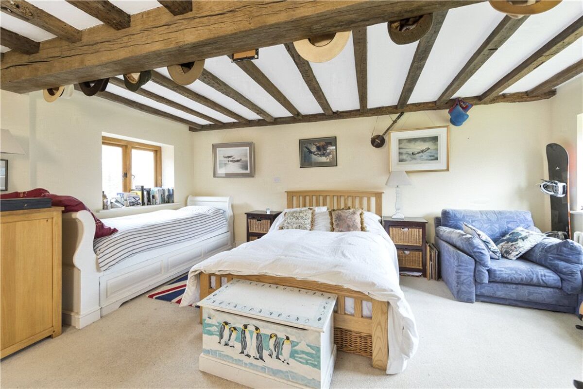 house for sale in Woolfords Lane, Elstead, Godalming, Surrey, GU8