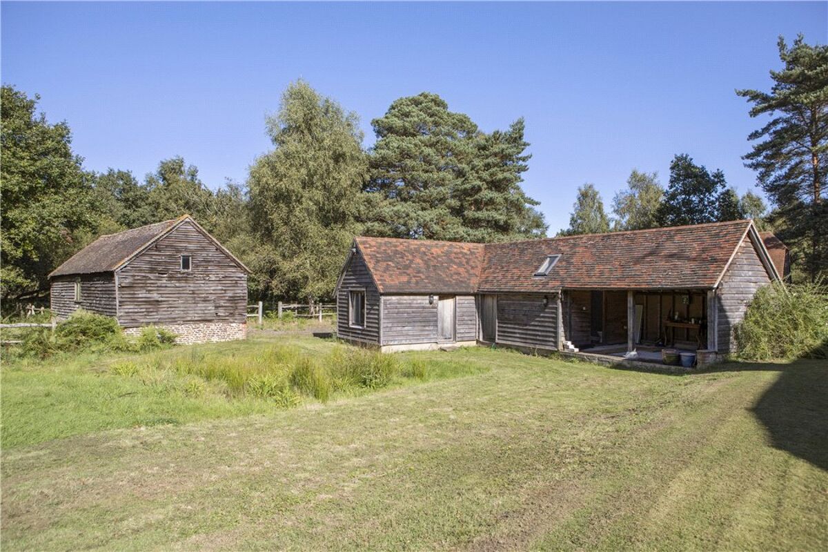 house for sale in Woolfords Lane, Elstead, Godalming, Surrey, GU8