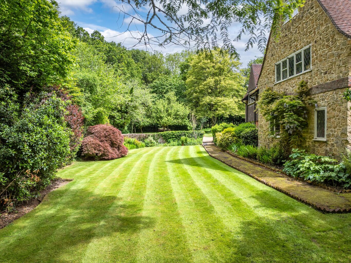 Image of Smithwood Common, Cranleigh, Surrey, GU6 8QX