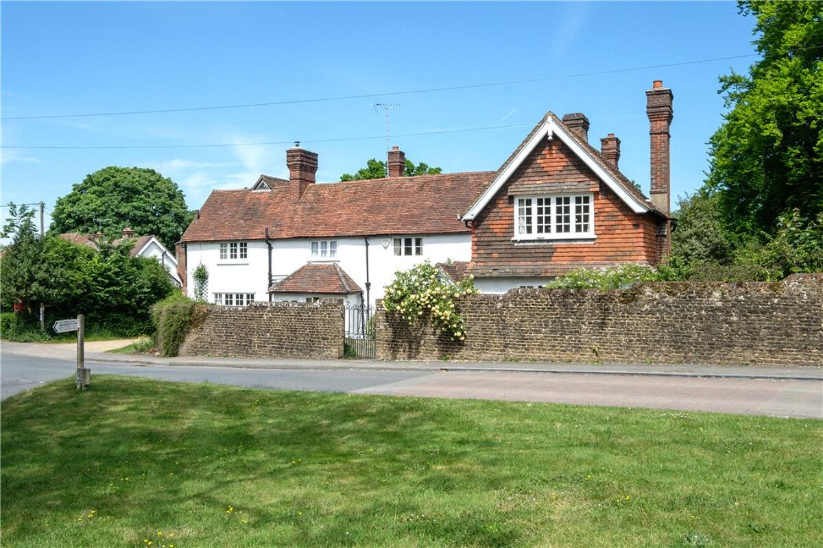 house for sale in Thursley, Godalming, Surrey, GU8 GLD170129 Knight