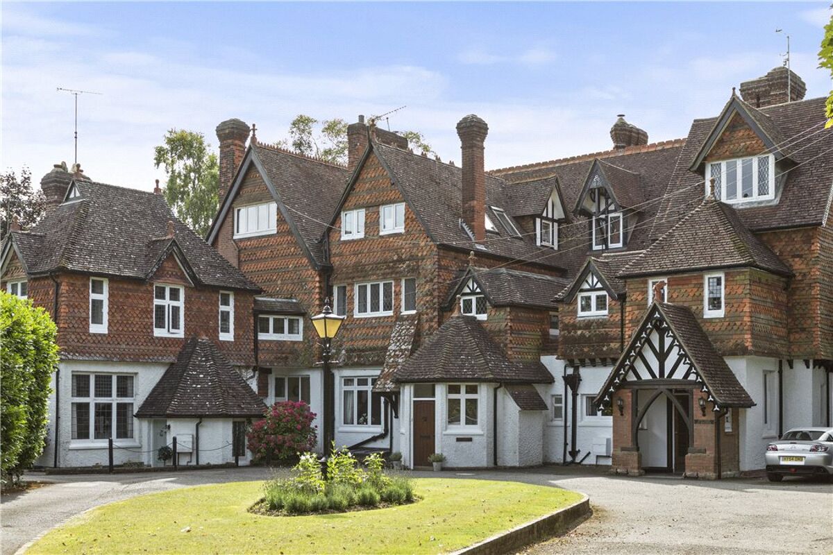 house for sale in Combe Lane, Wormley, Godalming, Surrey, GU8