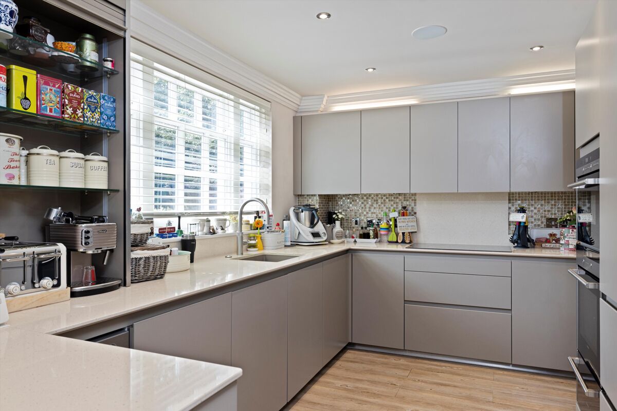 house for sale in Bradstone Brook, Shalford, Guildford, Surrey, GU4