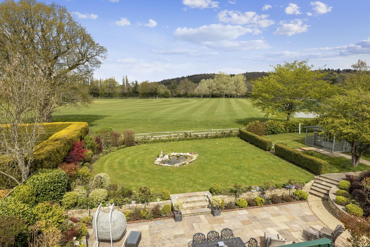 house for sale in Bradstone Brook, Shalford, Guildford, Surrey, GU4