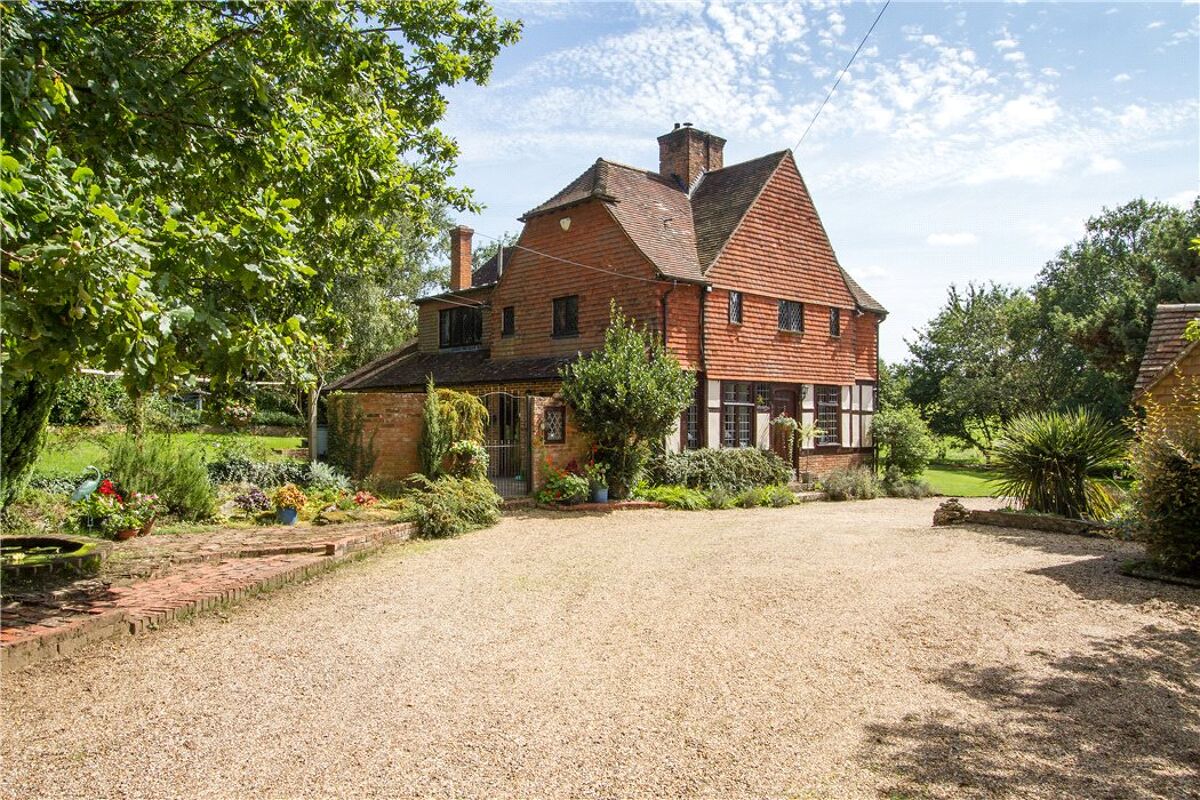 house for sale in Wishanger, Churt, Farnham, Surrey, GU10 GLD170201