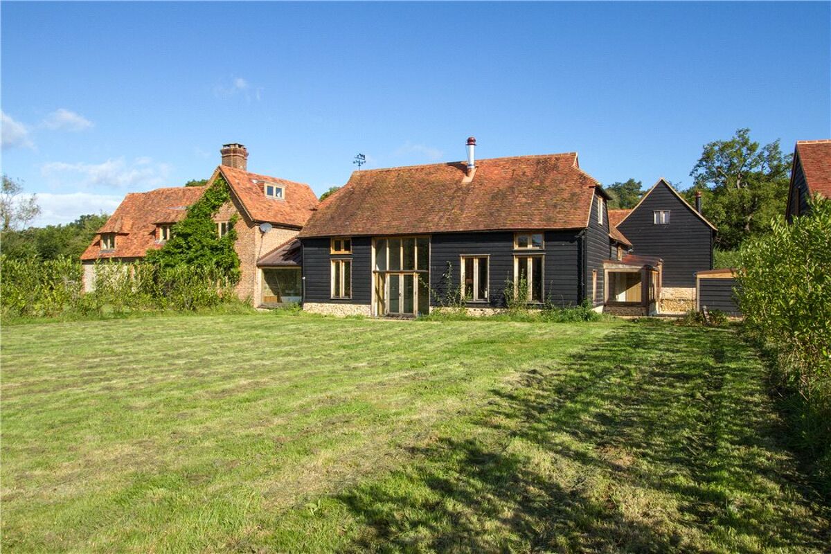 house for sale in Tigbourne Farm, Wormley, Godalming, Surrey, GU8