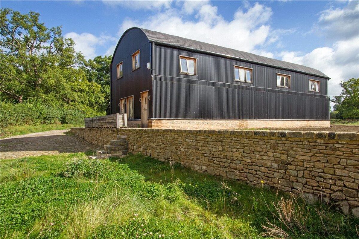 house for sale in Tigbourne Farm, Wormley, Godalming, Surrey, GU8