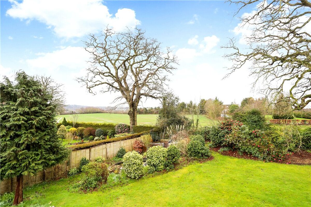 house for sale in Farnham Road, Liss, Hampshire, GU33 GLD170289