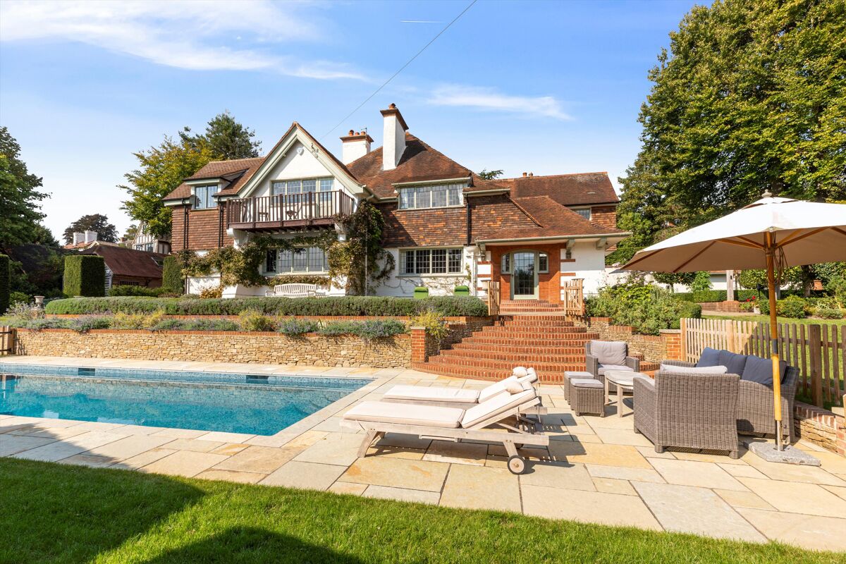 house for sale in Guildown Road, Guildford, Surrey, GU2. GLD170309