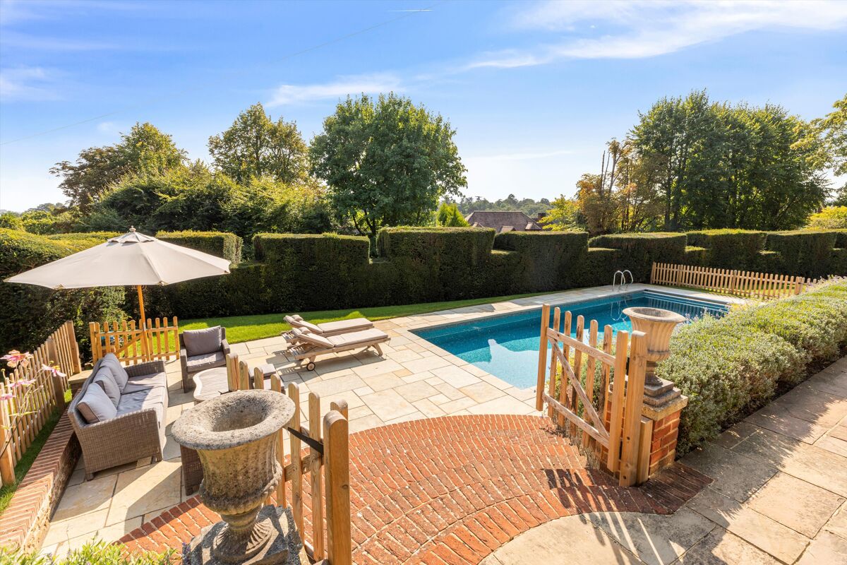 house for sale in Guildown Road, Guildford, Surrey, GU2. GLD170309