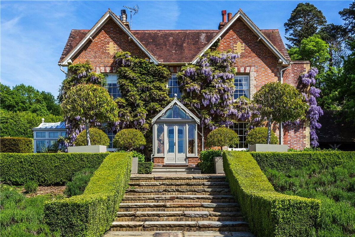 house for sale in Coldharbour, Dorking, Surrey, RH5 GLD180001