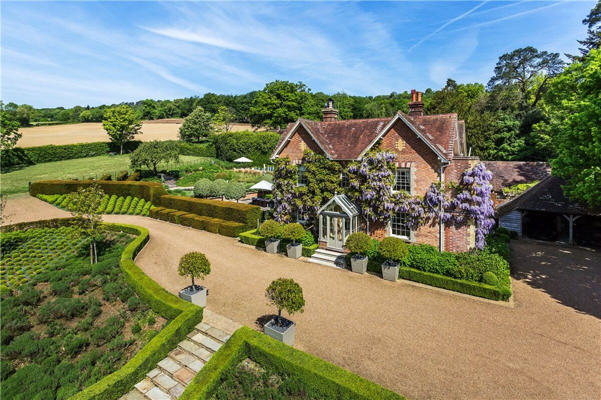 house for sale in Coldharbour, Dorking, Surrey, RH5 GLD180001