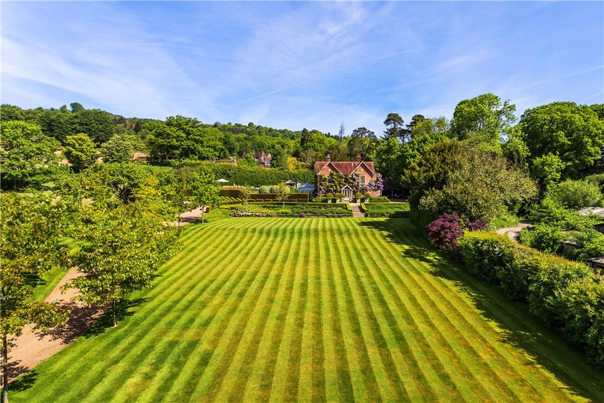 house for sale in Coldharbour, Dorking, Surrey, RH5 GLD180001