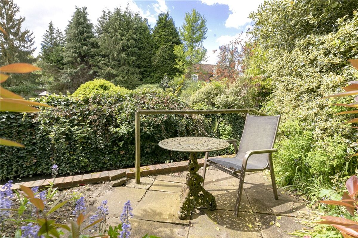 Onroerend goed te koop East Shalford Lane, Guildford, Surrey, GU4