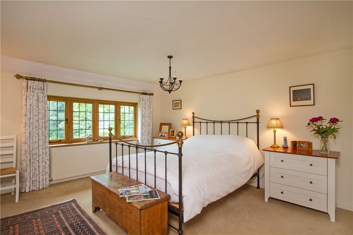 house for sale in Munstead Heath Road, Munstead, Godalming, Surrey, GU8 GLD180146 Knight Frank