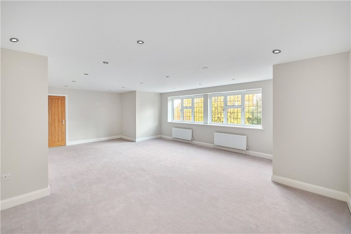 house for sale in Guildown Road, Guildford, Surrey, GU2 GLD180198