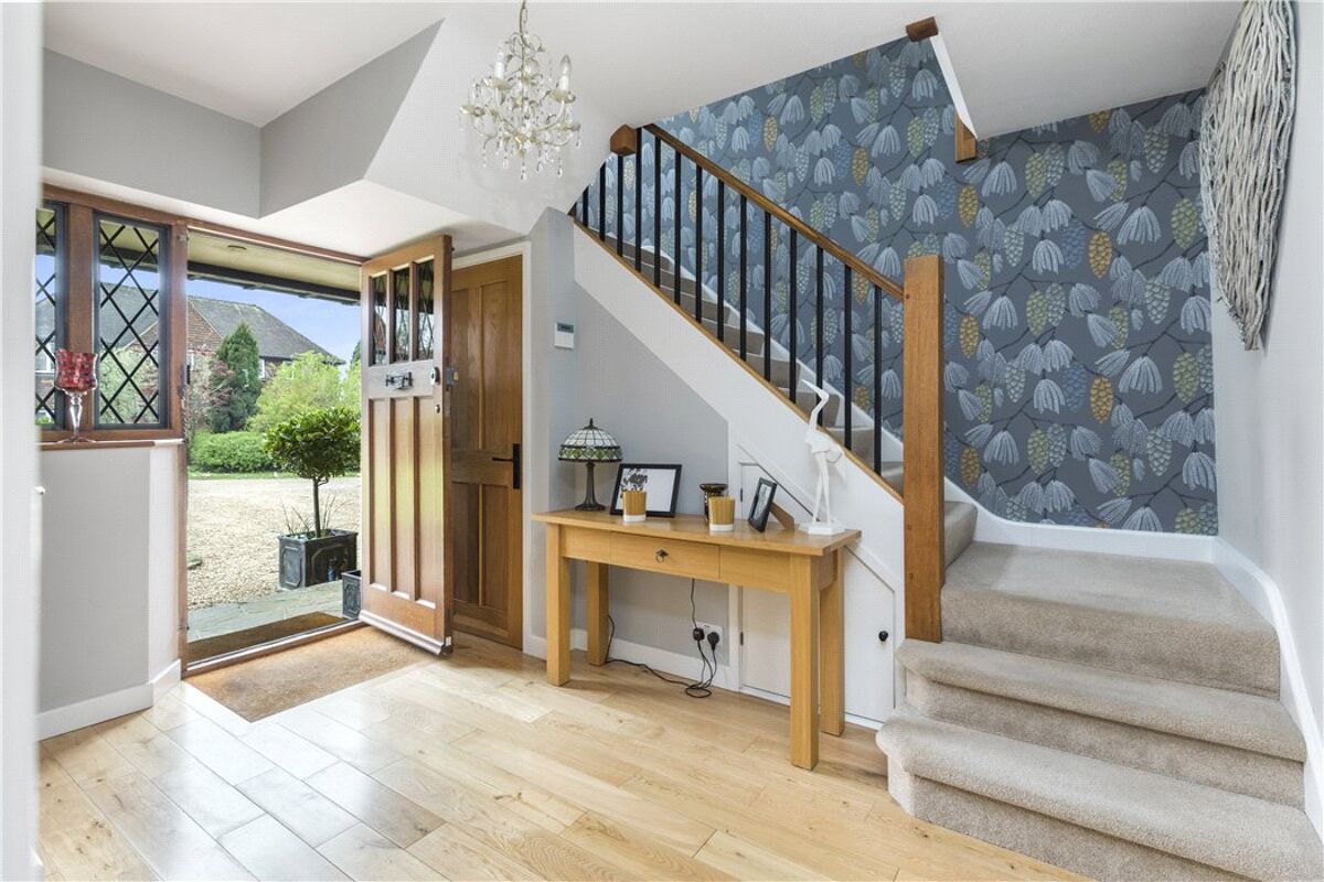 house for sale in Meads Road, Guildford, Surrey, GU1 GLD180200