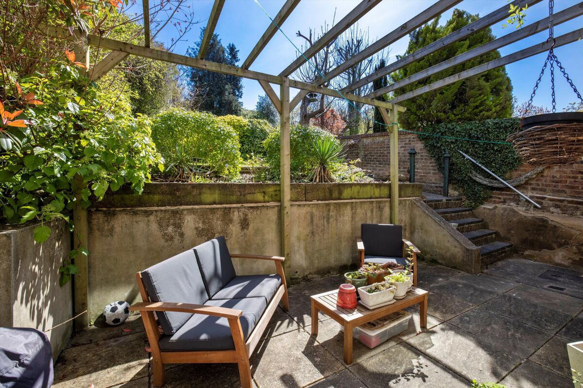 house for sale in Wodeland Avenue, Guildford, Surrey, GU2. GLD180224