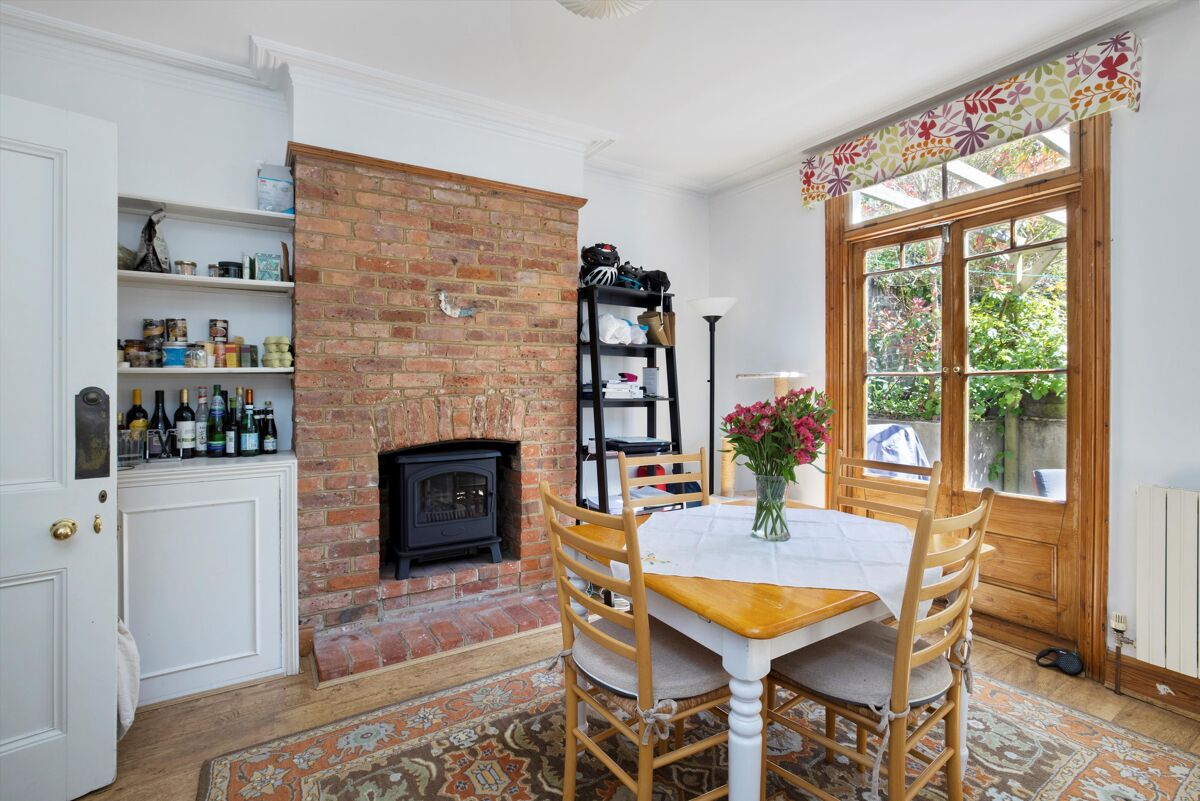 house for sale in Wodeland Avenue, Guildford, Surrey, GU2. GLD180224