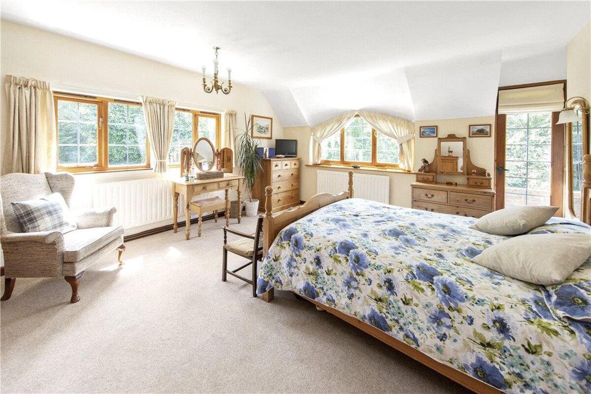 Ejendomme til salg Sutton Place, Abinger Hammer, Dorking, Surrey, RH5