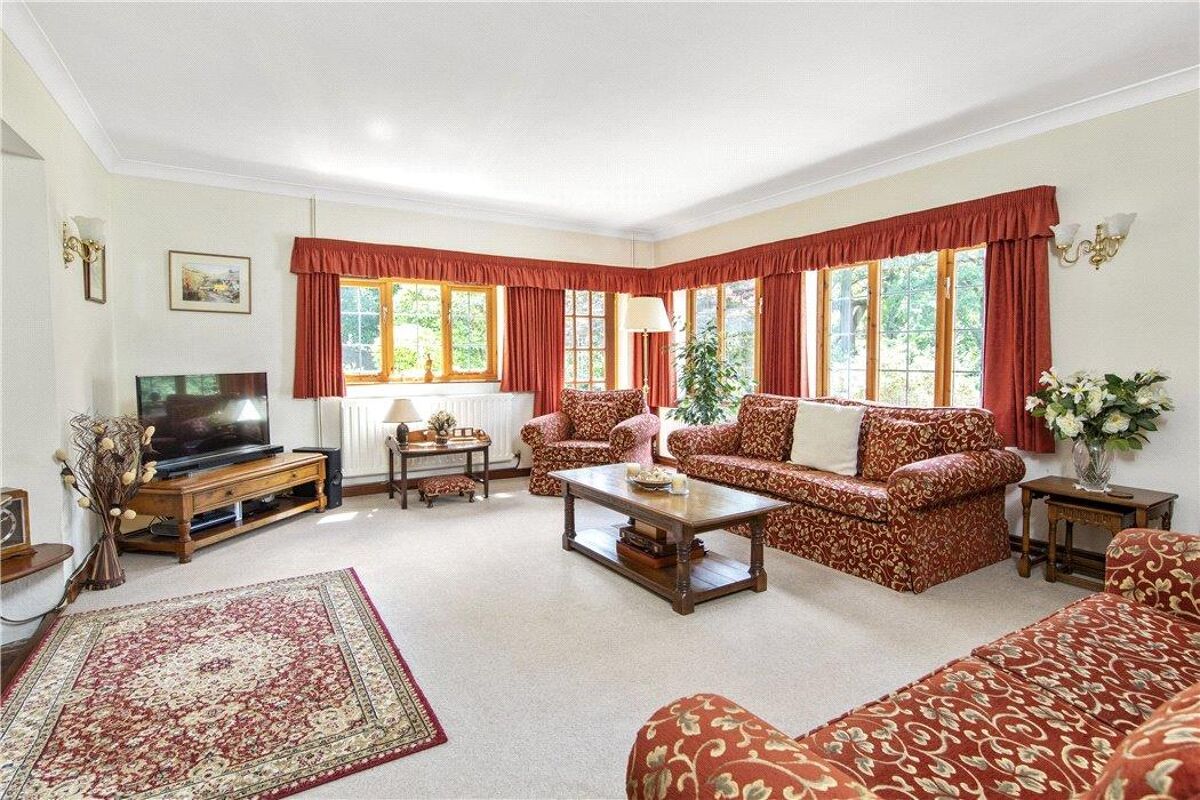 Ejendomme til salg Sutton Place, Abinger Hammer, Dorking, Surrey, RH5