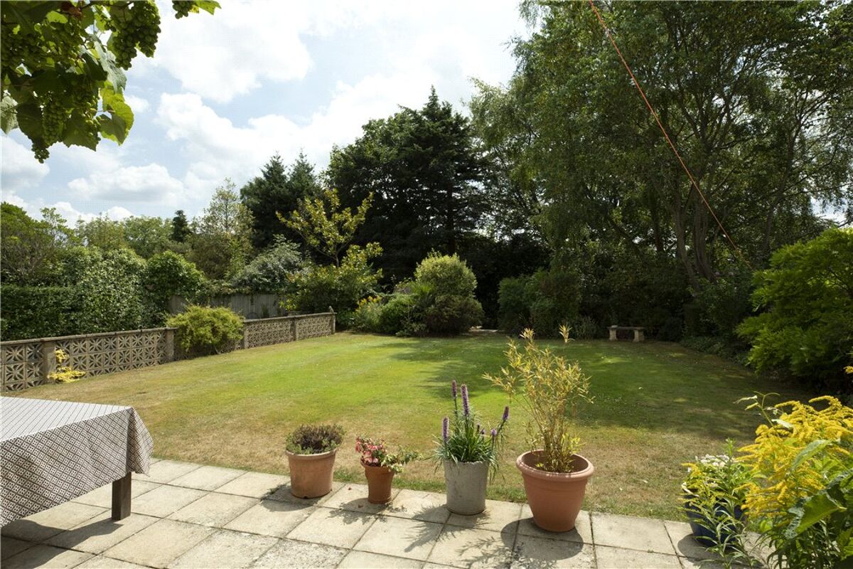 house for sale in Chantry View Road, Guildford, Surrey, GU1 GLD180254