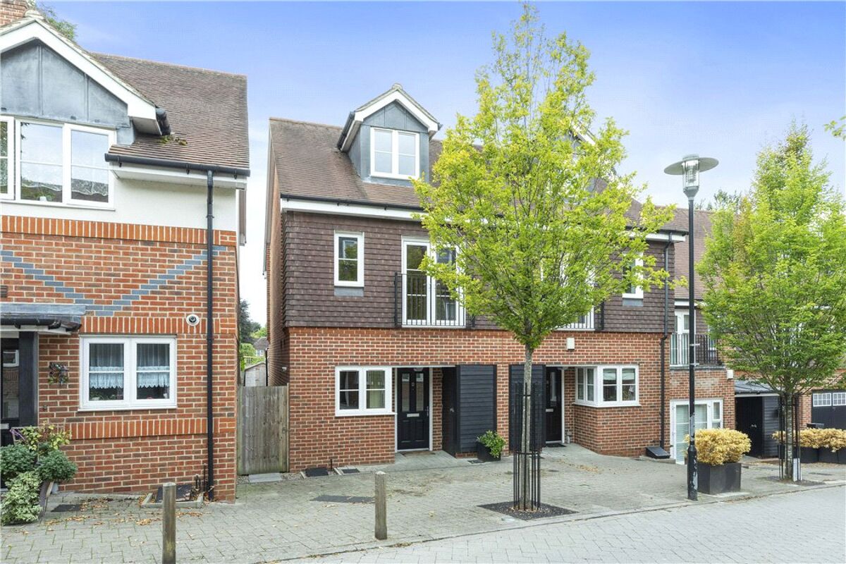 house for sale in Uplands Road, Guildford, Surrey, GU1 GLD180280