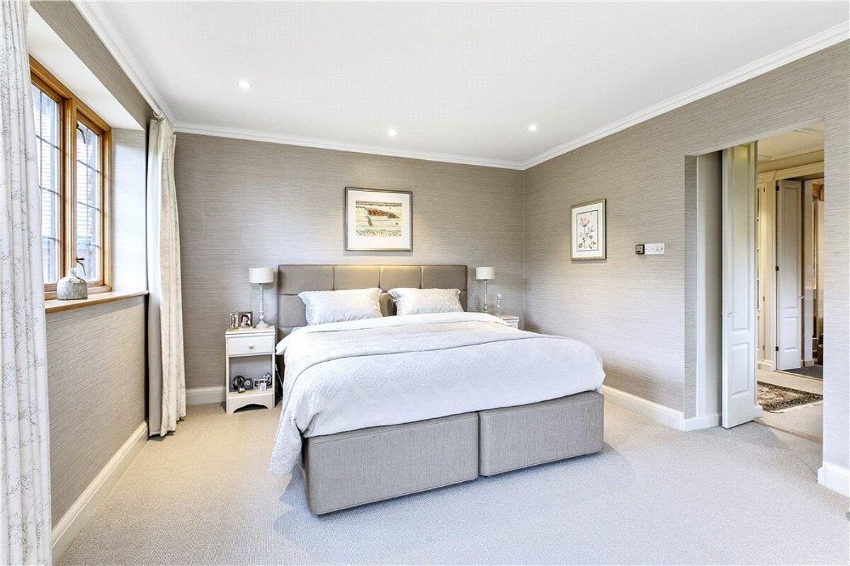 house for sale in Wix Hill, West Horsley, Leatherhead, Surrey, KT24