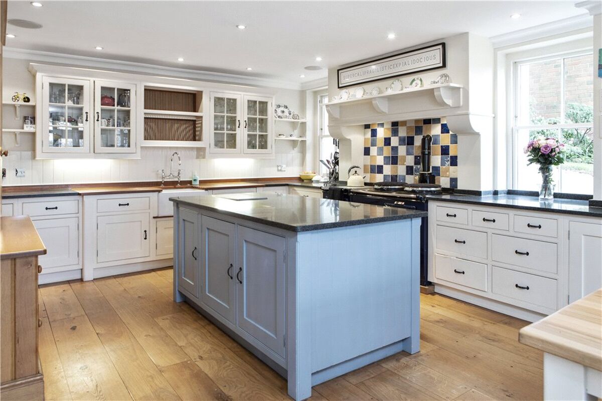 house for sale in Tower Hill, Dorking, Surrey, RH4 GLD180393 Knight