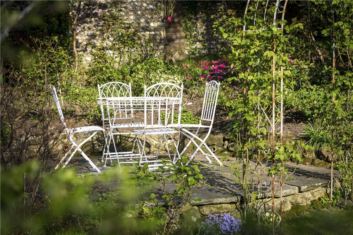 house for sale in Tower Hill, Dorking, Surrey, RH4 GLD180393 Knight