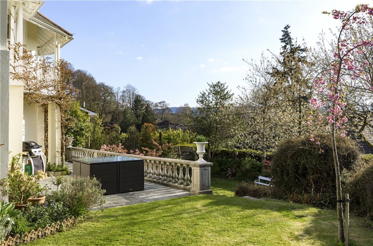 house for sale in Tower Hill, Dorking, Surrey, RH4 GLD180393 Knight