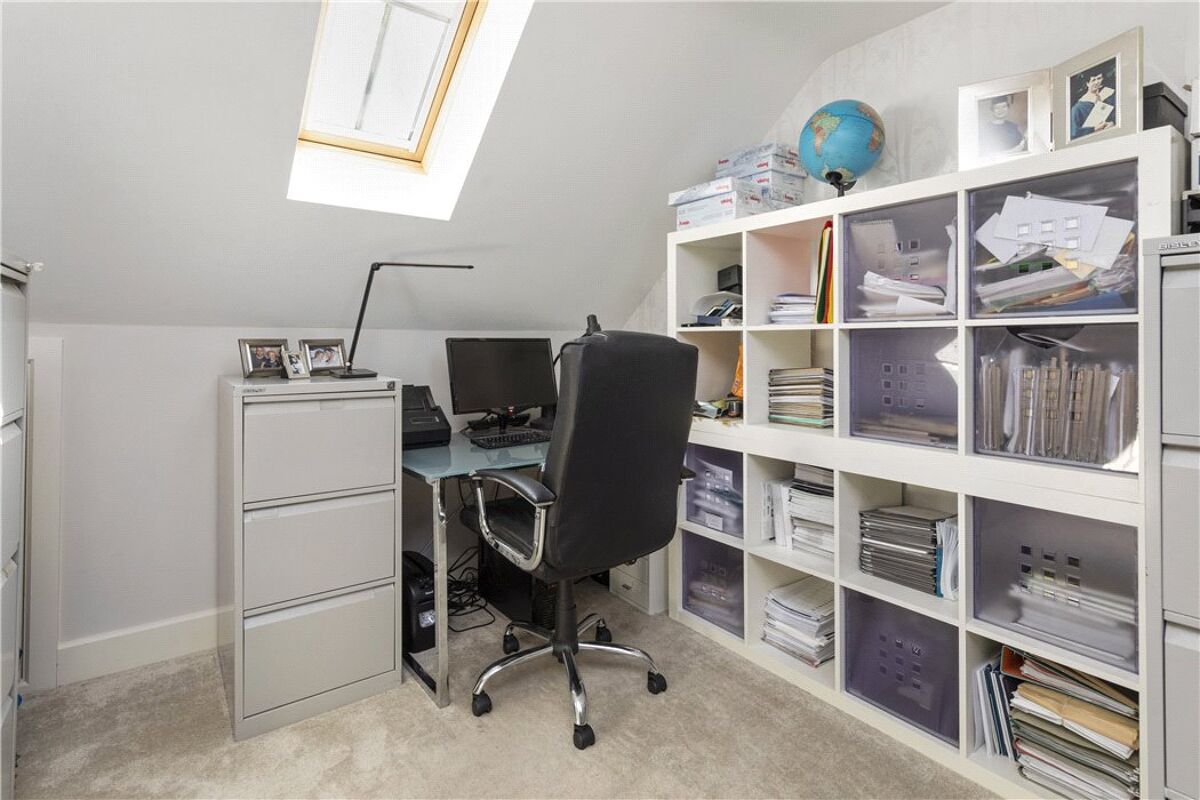 house for sale in Collingwood Crescent, Guildford, Surrey, GU1