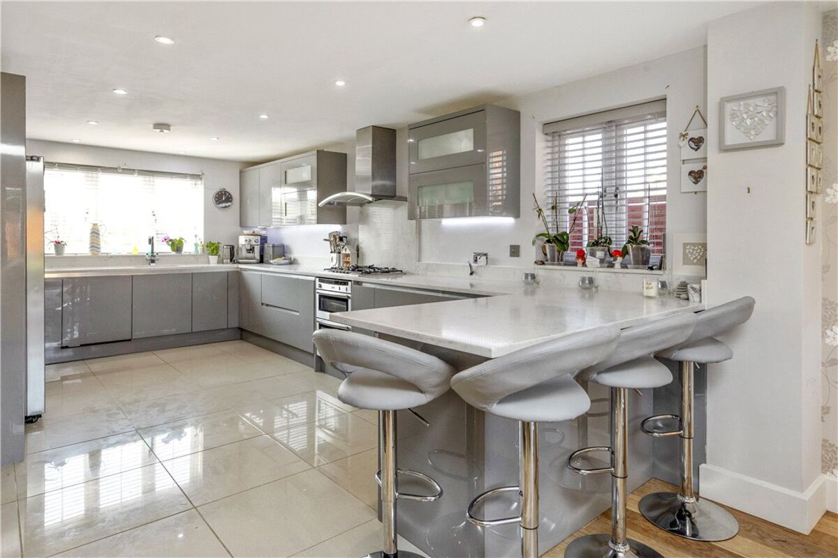 house for sale in Collingwood Crescent, Guildford, Surrey, GU1