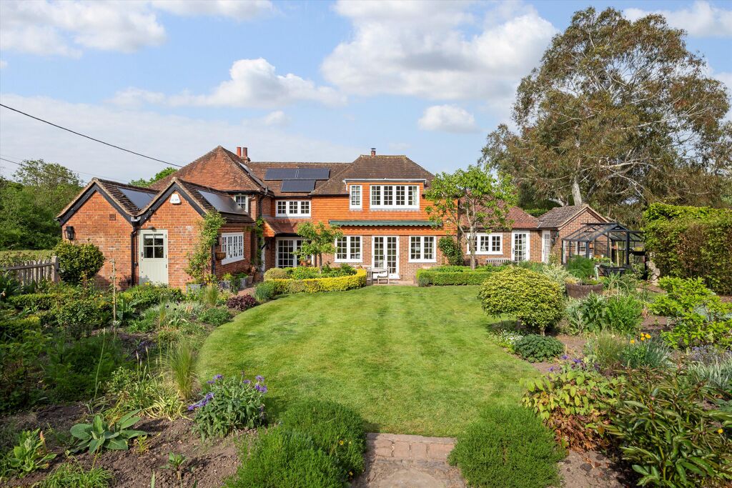 Image of Bowlhead Green, Godalming, Surrey, GU8