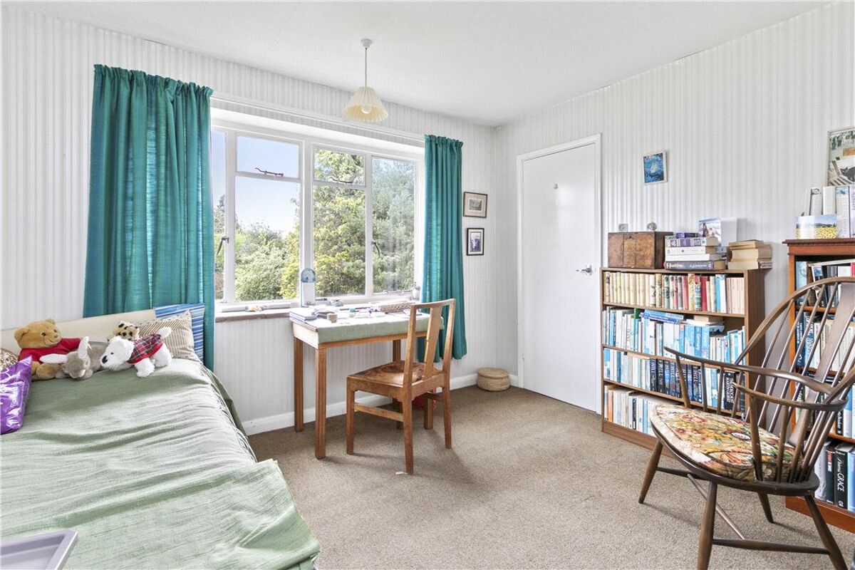 house for sale in Clifford Manor Road, Guildford, Surrey, GU4