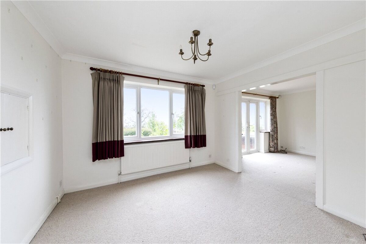 house for sale in Semaphore Road, Guildford, Surrey, GU1 GLD190122 Knight Frank house for sale in Semaphore Road, Guildford, Surrey, GU1 GLD190122 Knight Frank