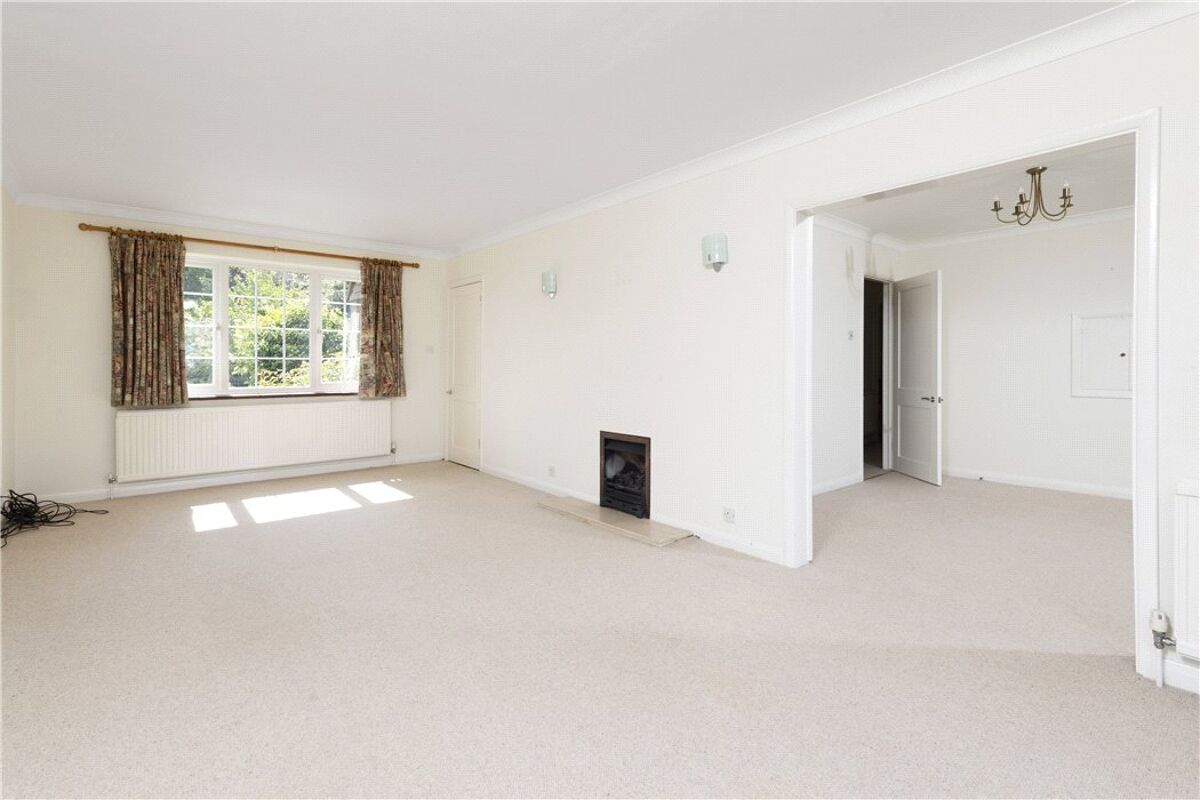 house for sale in Semaphore Road, Guildford, Surrey, GU1 GLD190122 Knight Frank house for sale in Semaphore Road, Guildford, Surrey, GU1 GLD190122 Knight Frank