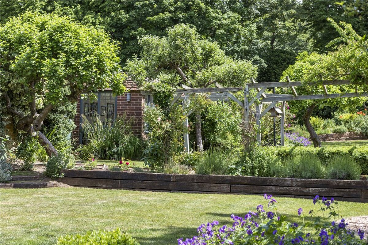 Property for sale Lane, Wonersh, Guildford, Surrey, GU5