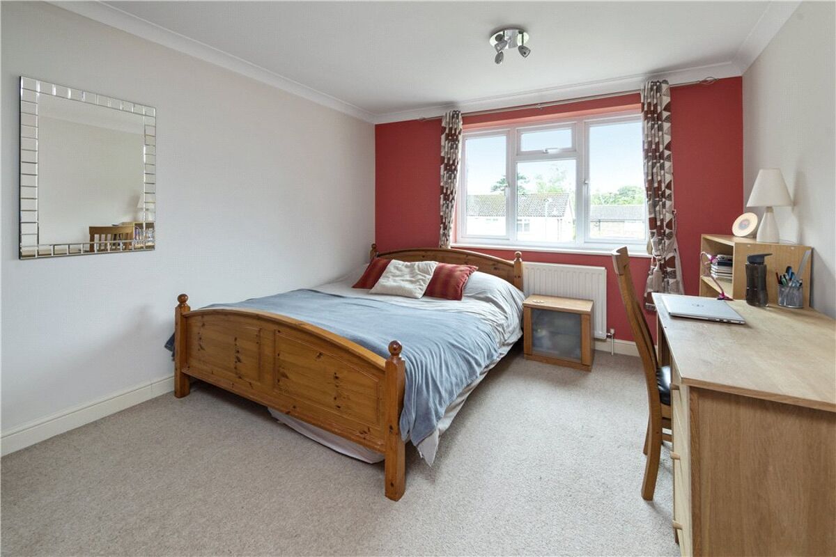 house for sale in Wykeham Road, Guildford, Surrey, GU1 GLD190194