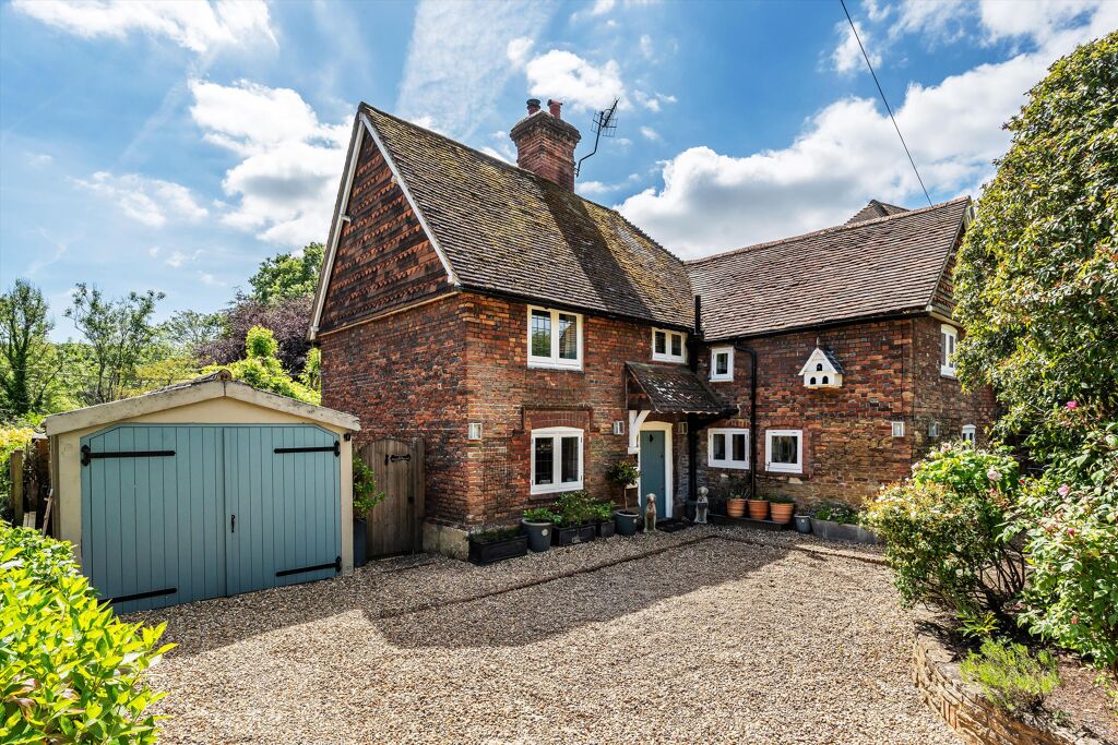 Image of The Street, Compton, Guildford, Surrey, GU3 1EG