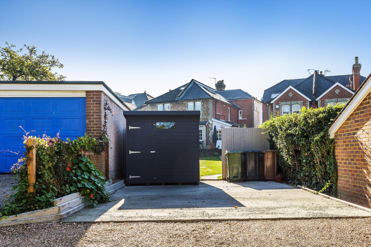 house for sale in Pewley Hill, Guildford, Surrey, GU1 GLD190288