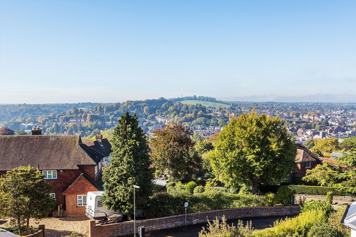 house for sale in Pewley Hill, Guildford, Surrey, GU1 GLD190288