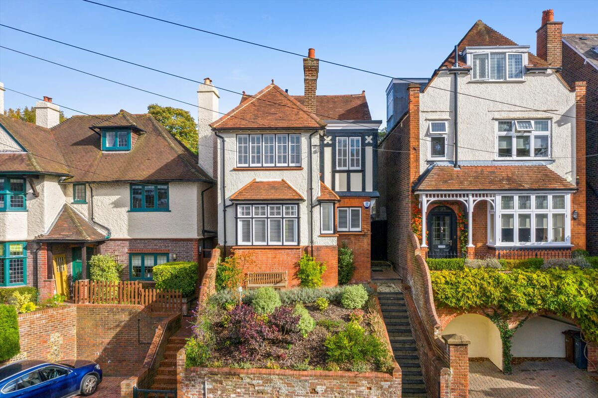 house for sale in South Hill, Guildford, Surrey, GU1 GLD190309