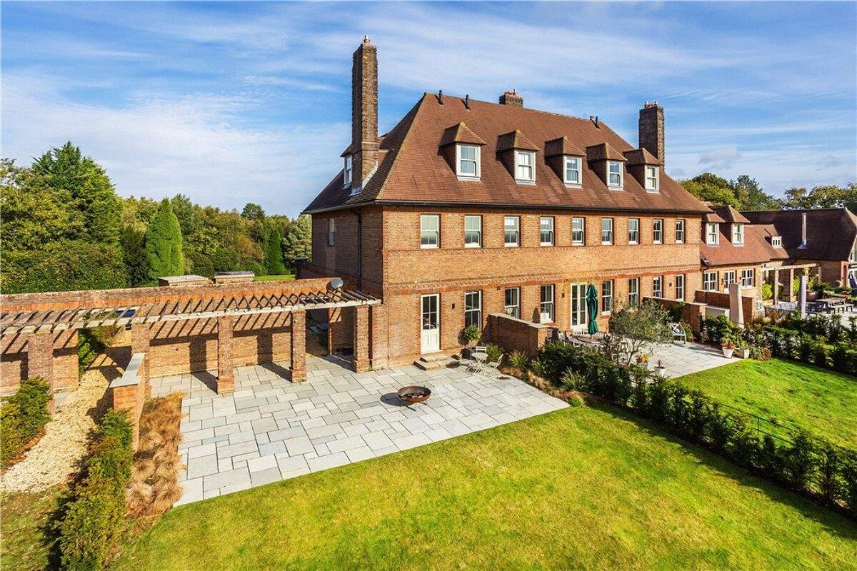 house for sale in Gorse Hill, Petworth Road, Wormley, Godalming, GU8 GLD190363 Knight Frank